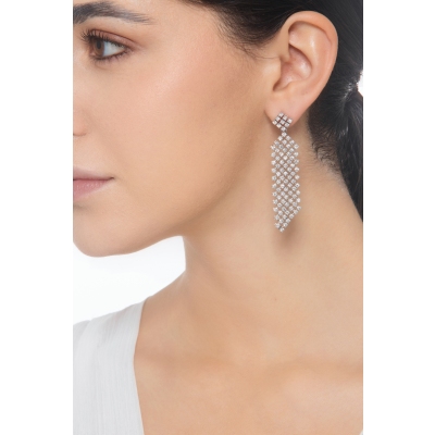 Pendientes colgantes en oro blanco 18k con diamantes brillantes