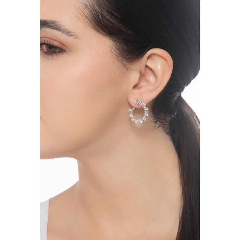 Pendientes de aro en oro blanco 18k con diamantes Pendientes de aro en oro blanco 18k con diamantes