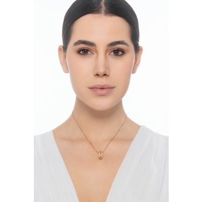 Collar oro rosa de 18 qt con colgante y diamantes