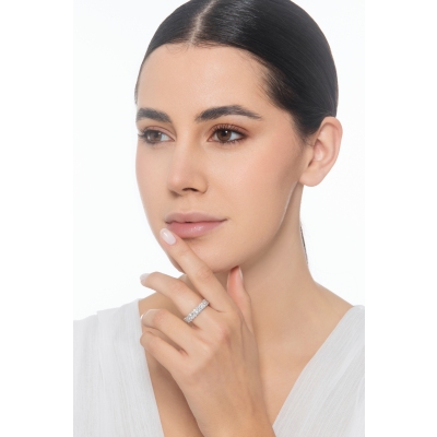 Anillo diamantes eternity en oro blanco de 18k 