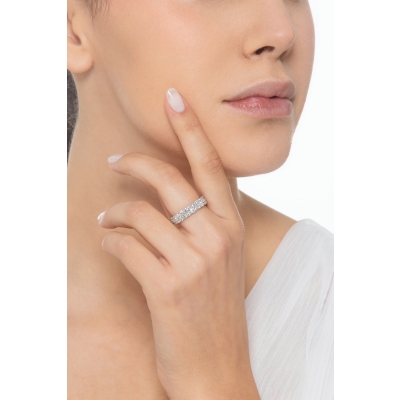 Anillo diamantes eternity en oro blanco de 18k 