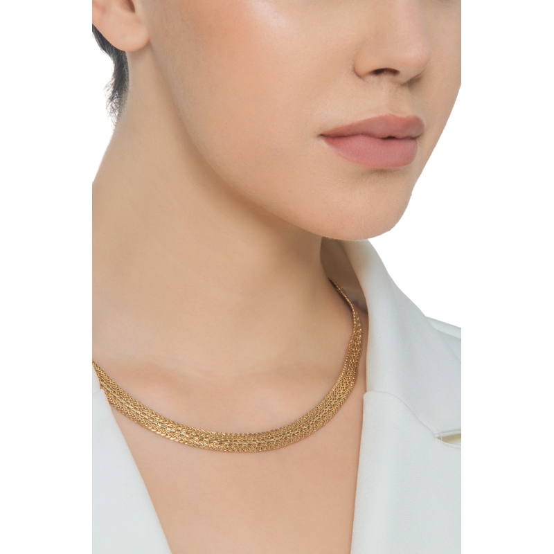 Collar design en oro amarillo de 18 quilates Collar design en oro amarillo de 18 quilates
