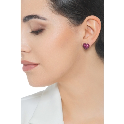 Pendientes oro blanco de 18 quilates con corazón de rubíes