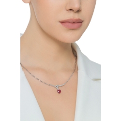 Collar de oro blanco de 18k con rubí corte corazón 2