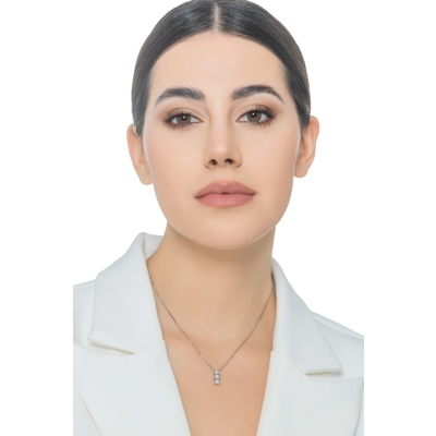 Collar con colgante trilogy en oro blanco 18k 