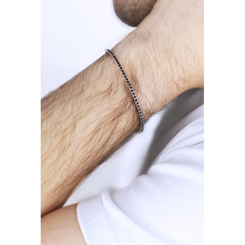 Pulsera tennis en oro blanco 18k con diamantes negros Pulsera tennis en oro blanco 18k con diamantes negros