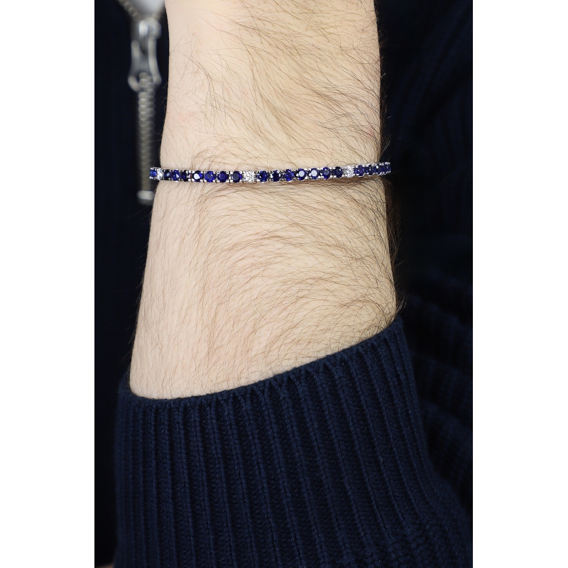 Pulsera oro blanco de 18K con zafiros azules y brillantes Pulsera oro blanco de 18K con zafiros azules y brillantes
