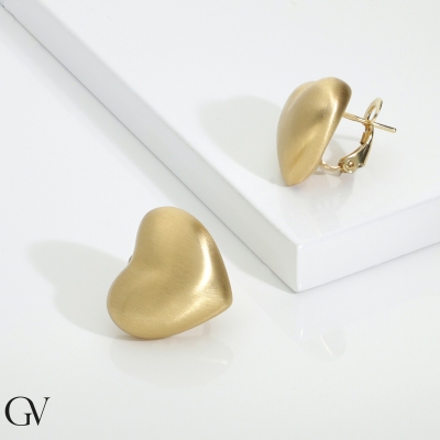 Pendientes de oro amarillo 18K en forma de corazón