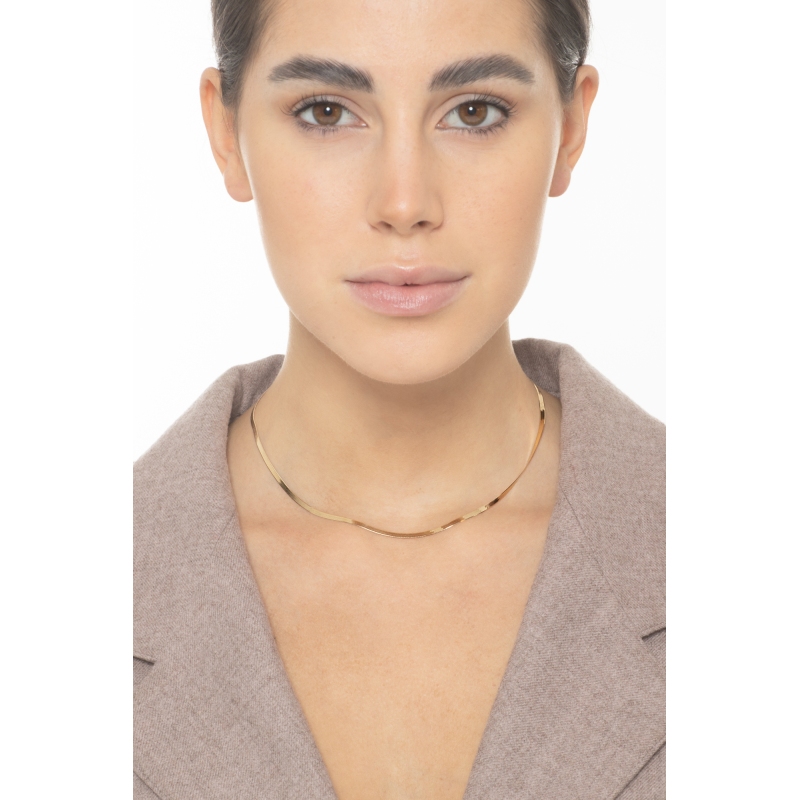 Collar tipo snake plano en oro amarillo  Collar tipo snake plano en oro amarillo