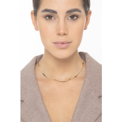 Collar tipo snake plano en oro amarillo 