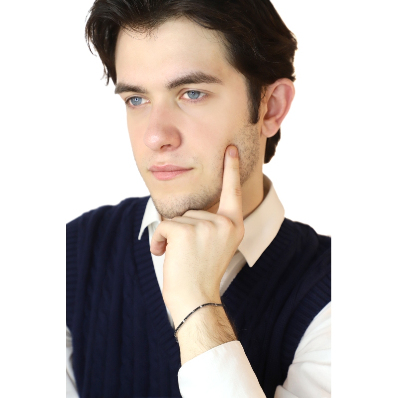 Pulsera oro Blanco 18k con Diamantes Negros y Blancos