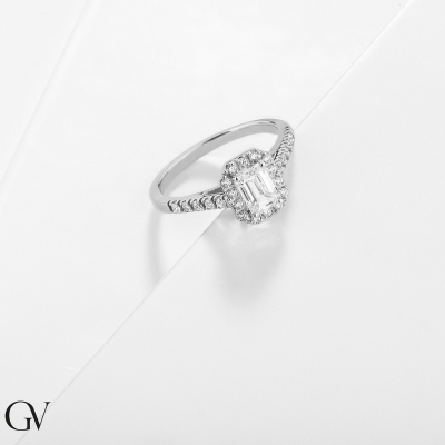 Anillo solitario en oro blanco 18k con diamante natural talla esmeralda GIA 1 CT