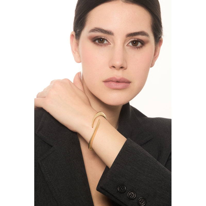 Pulsera cruzada en oro amarillo 18K Pulsera cruzada en oro amarillo 18K