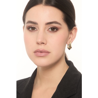 Pendientes geométricos en oro amarillo 18K