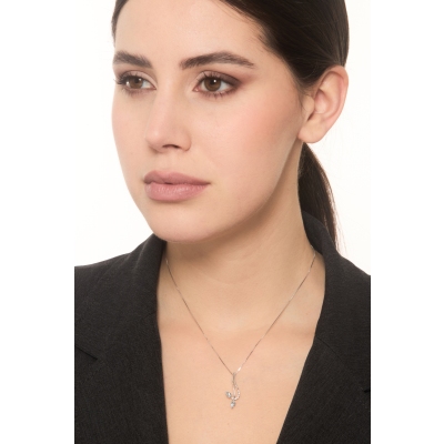 Collar en oro blanco 18k colgante único con acuamarinas y diamantes