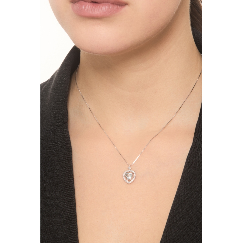 Collar oro blanco 18kt con colgante aquamarina corazón y diamantes Collar oro blanco 18kt con colgante aquamarina corazón y diamantes