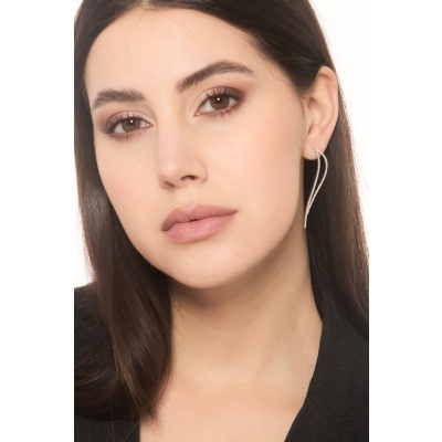 Pendientes oro blanco 18k diseño ondulado con diamantes