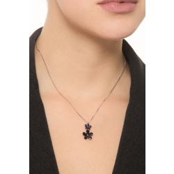 Collar en oro blanco de 18k con dos flores de zafiros azules 2