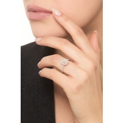 Anillo solitario en oro blanco 18k con diamante natural talla esmeralda GIA 1 CT 2