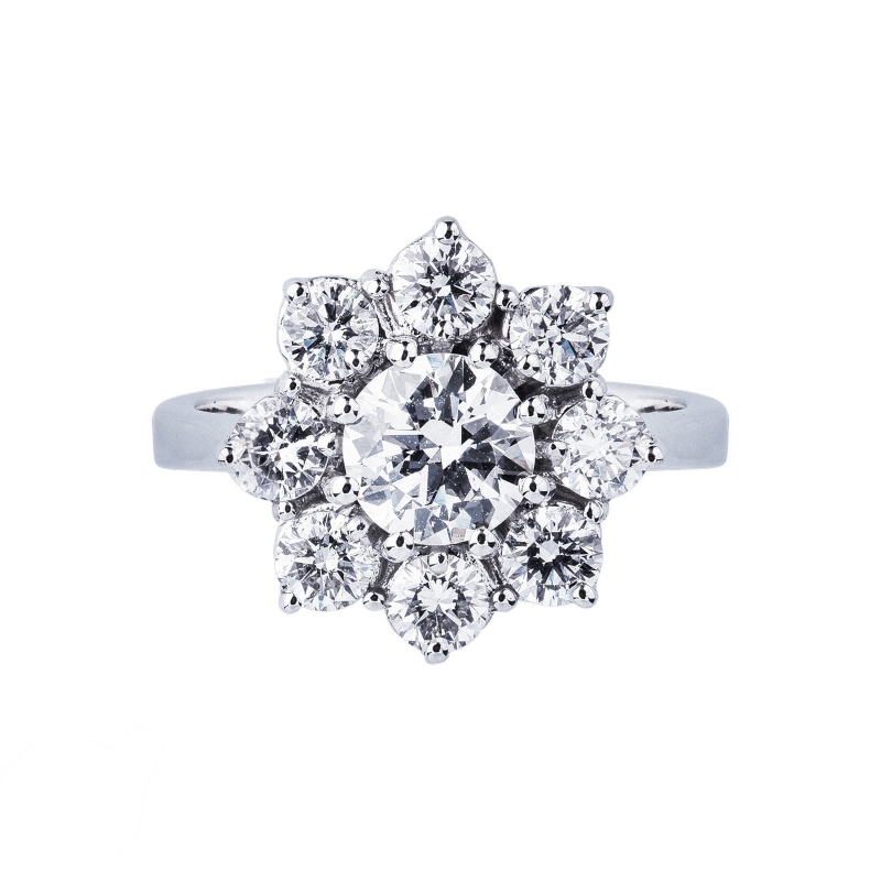 Anillo halo clásico en oro blanco 18 quilates con diamante Anillo halo clásico en oro blanco 18 quilates con diamante