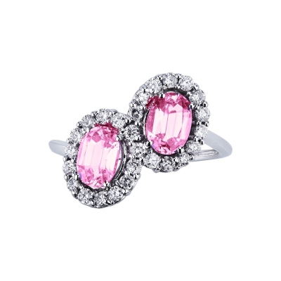 Anillo en oro blanco 18k con zafiros rosa y diamantes
