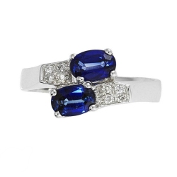 Anillo tu y yo en Oro Blanco 18k con Zafiro Azul y Diamante 2