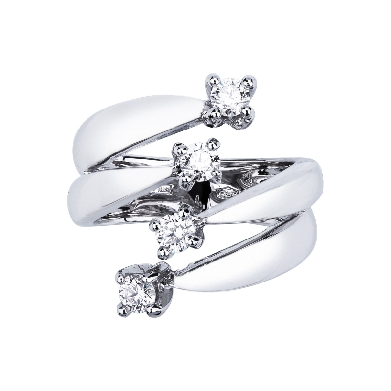 Anillo en oro blanco 18k adornado con cuatro diamantes  Anillo en oro blanco 18k adornado con cuatro diamantes