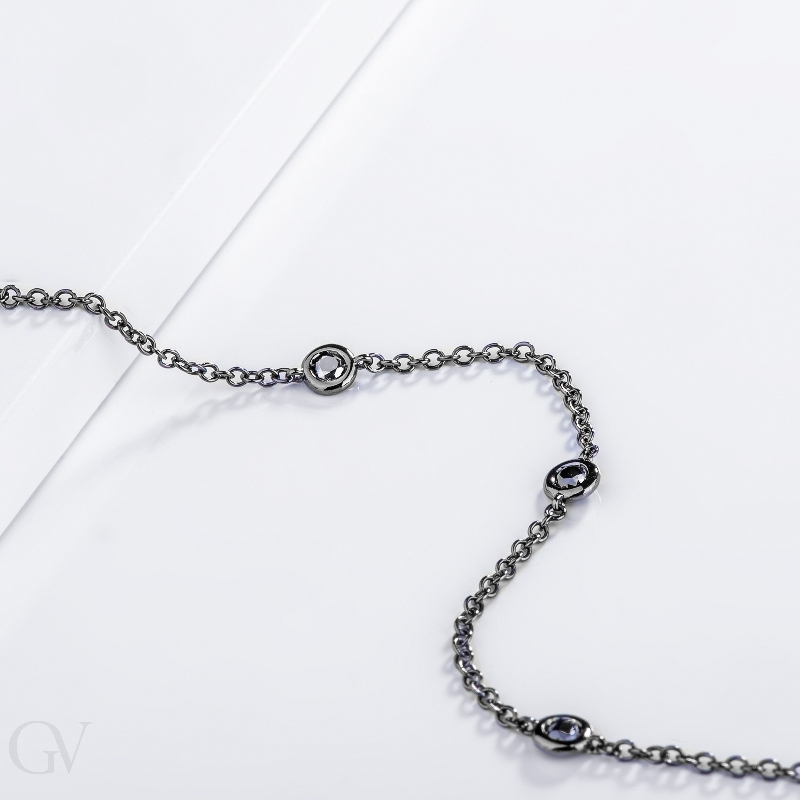 Pulsera de hombre de oro brunido de 18k con 5 diamantes negros