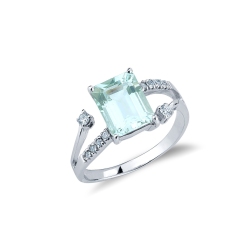 Anillo mujer en oro blanco con aguamarina octogonal y diamantes