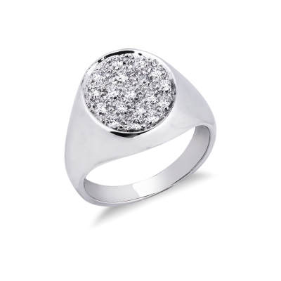 Anillo sello oval de diamantes y oro blanco de 18 kilates