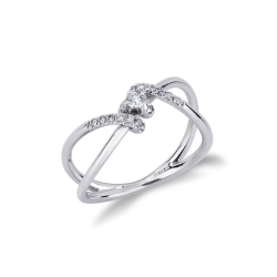 Anillo nudo eterno en oro blanco 18k con diamantes