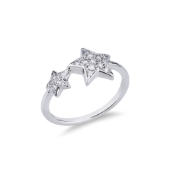 Anillo en oro blanco de 18k con una estrella grande y una pequeña