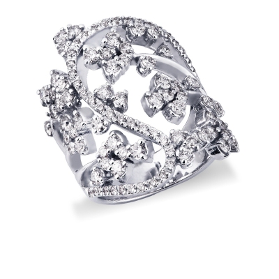 Anillo en oro blanco de 18k con diamantes en forma de flor