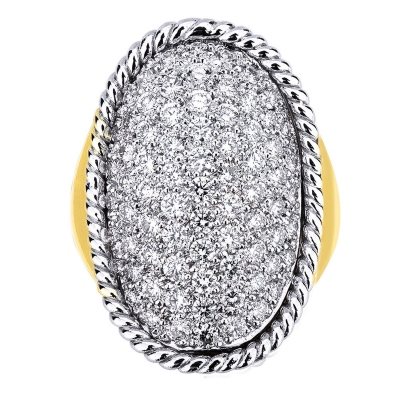 Anillo de forma ovalada en oro blanco y amarillo de 18k con pavé de diamantes 