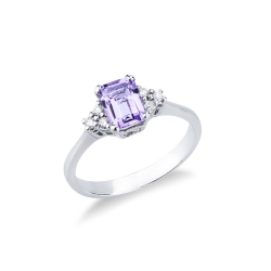 Anillo con amatista rectangular y diamantes oro blanco 18K