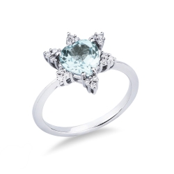 Anillo en oro blanco de 18k con aguamarina corazón