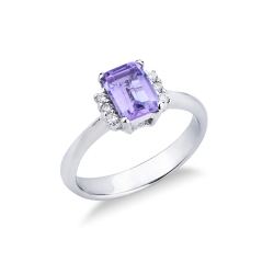 Anillo en oro blanco 18 quilates con amatista y diamantes