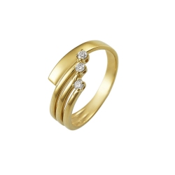 Anillo triple en Oro Amarillo 18k con 3 diamantes
