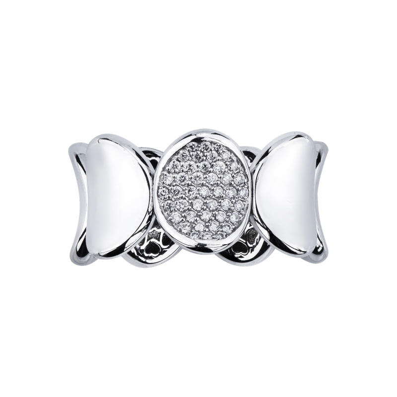 Anillo elástico en oro blanco de 18 quilates con placa central en pavé de diamantes Anillo elástico en oro blanco de 18 quilates con placa central en pavé de diamantes