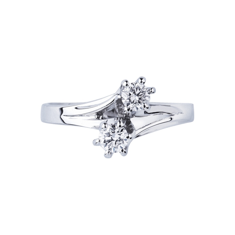 Anillo contrarié en oro blanco 18K con dos diamantes Anillo contrarié en oro blanco 18K con dos diamantes