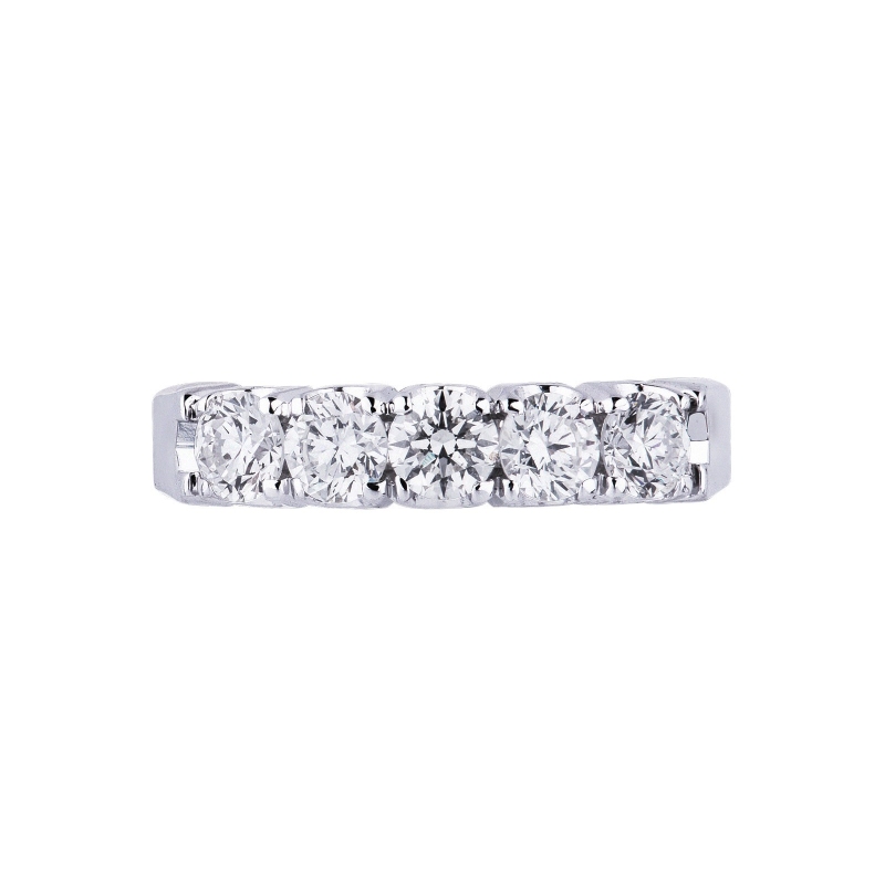 Sortija con 5 diamantes, 0,90 quilates en oro blanco de 18 kilates Sortija con 5 diamantes, 0,90 quilates en oro blanco de 18 kilates