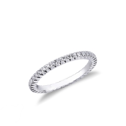 Anillo de eternidad con diamantes en oro blanco 18 kilates