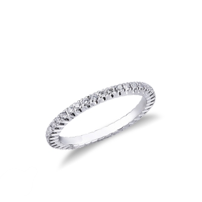 Anillo de eternidad con diamantes en oro blanco 18 kilates