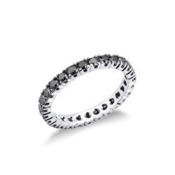 Anillo eternidad en oro blanco de 18 quilates con diamantes negros y acabados ennegrecidos