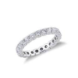 Anillo de compromiso eternidad de oro blanco de 18 kilates con diamantes