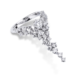 Anillo en Cascada de Oro Blanco 18k con Diamantes