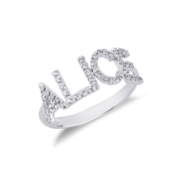 Anillo de oro con el nombre de ALICE en diamantes
