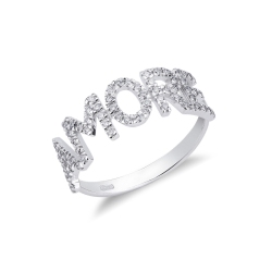 Anillo con letras AMORE en oro blanco y diamantes