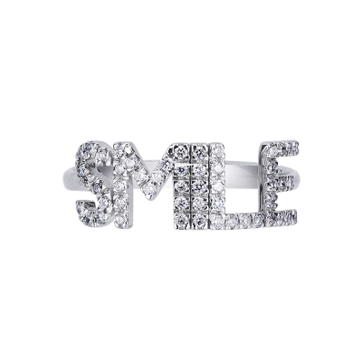 Anillo con letras SMILE en oro blanco y diamantes