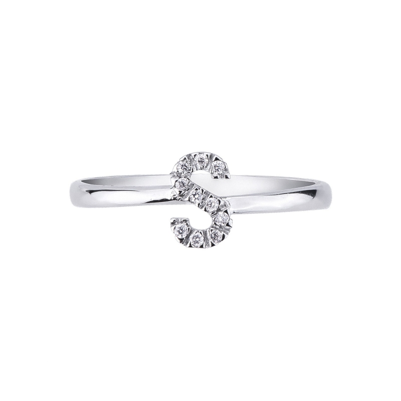 Anillo con letra S en oro blanco y diamantes Anillo con letra S en oro blanco y diamantes